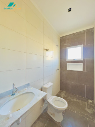 Imagem Casa com 2 Quartos à Venda, 94 m² em Canjica (terra Preta) - Mairiporã Imagem Casa com 2 Quartos à Venda, 94 m² em Canjica (terra Preta) - Mairiporã