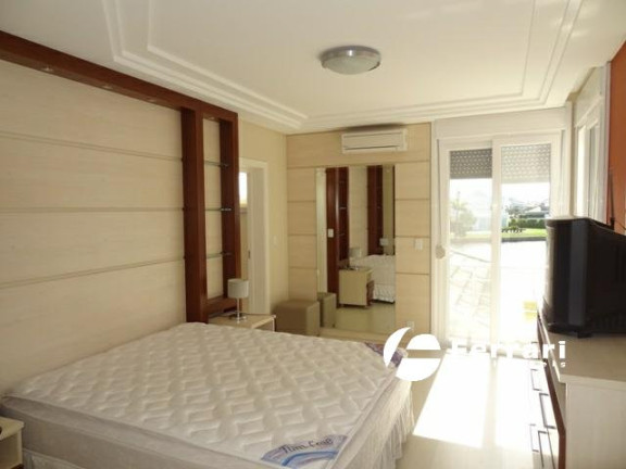 Imagem Casa de Condomínio com 5 Quartos à Venda, 320 m² em Atlântida - Xangri-lá Imagem Casa de Condomínio com 5 Quartos à Venda, 320 m² em Atlântida - Xangri-lá
