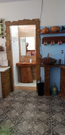 Imagem Sobrado com 3 Quartos à Venda, em Olivença - Ilhéus Imagem Sobrado com 3 Quartos à Venda, em Olivença - Ilhéus
