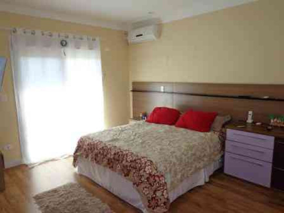 Imagem Casa com 3 Quartos à Venda, 213 m² em Aruã - Mogi Das Cruzes Imagem Casa com 3 Quartos à Venda, 213 m² em Aruã - Mogi Das Cruzes