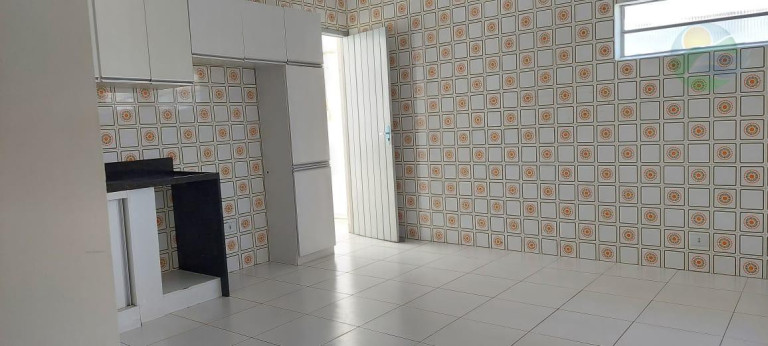 Imagem Casa com 3 Quartos à Venda, 170 m² Imagem Casa com 3 Quartos à Venda, 170 m²