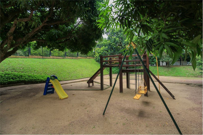 Imagem Imóvel com 3 Quartos à Venda, em Boa Vista - Porto Alegre Imagem Imóvel com 3 Quartos à Venda, em Boa Vista - Porto Alegre