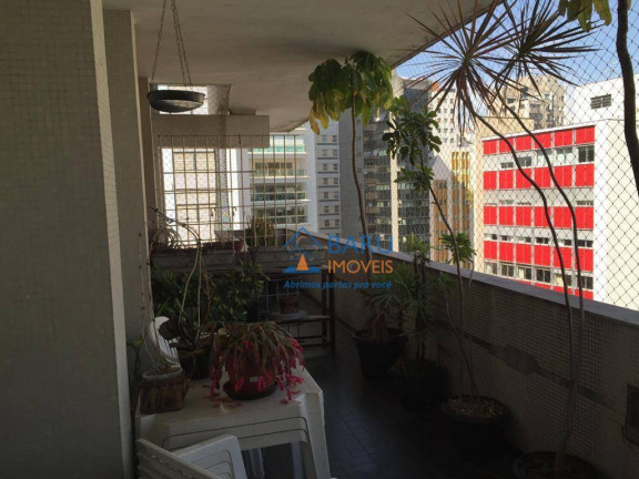 Apartamento com 3 Quartos à Venda, 210 m² em Higienópolis - São Paulo
