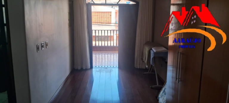 Imagem Casa com 3 Quartos à Venda, 234 m² em Cipava - Osasco Imagem Casa com 3 Quartos à Venda, 234 m² em Cipava - Osasco