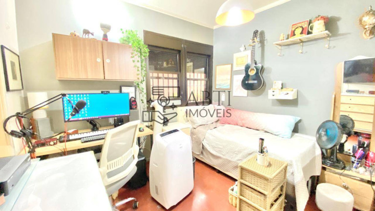 Imagem Apartamento com 4 Quartos à Venda, 130 m² em Moema - São Paulo Imagem Apartamento com 4 Quartos à Venda, 130 m² em Moema - São Paulo