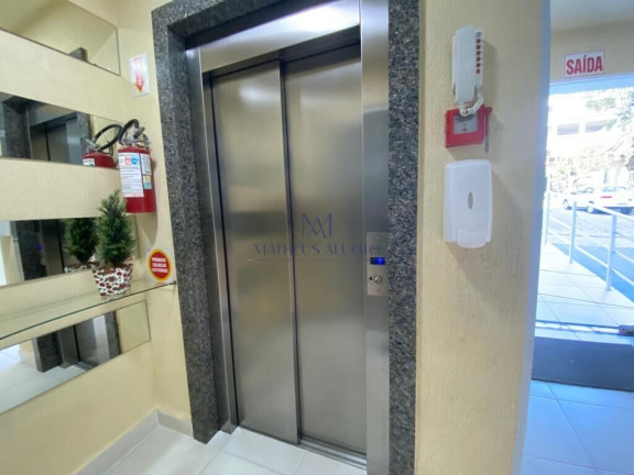Imagem Apartamento com 2 Quartos à Venda, 78 m² em Meia Praia - Itapema