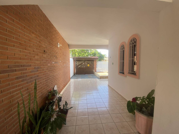 Imagem Casa com 3 Quartos à Venda, 250 m² em Suarão - Itanhaém Imagem Casa com 3 Quartos à Venda, 250 m² em Suarão - Itanhaém