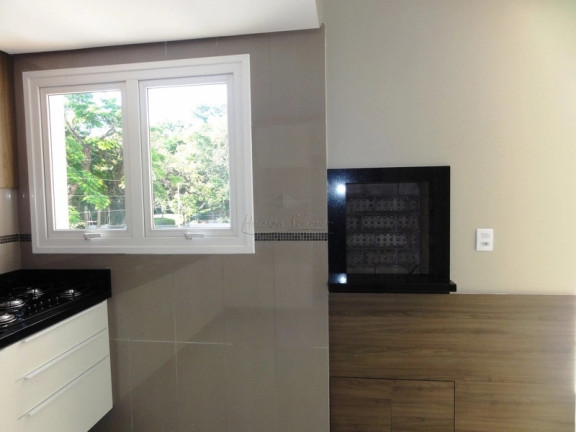 Imagem Casa com 4 Quartos à Venda, 181 m² em Vila Assunção - Porto Alegre Imagem Casa com 4 Quartos à Venda, 181 m² em Vila Assunção - Porto Alegre
