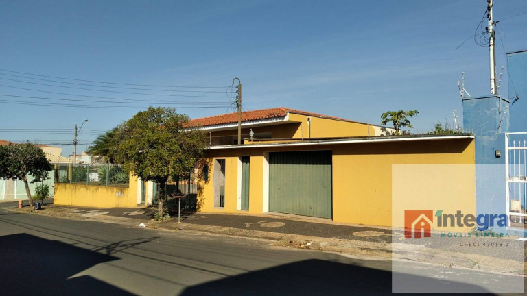 Imagem Casa com 4 Quartos à Venda, 400 m² em Vila Cristóvam - Limeira Imagem Casa com 4 Quartos à Venda, 400 m² em Vila Cristóvam - Limeira
