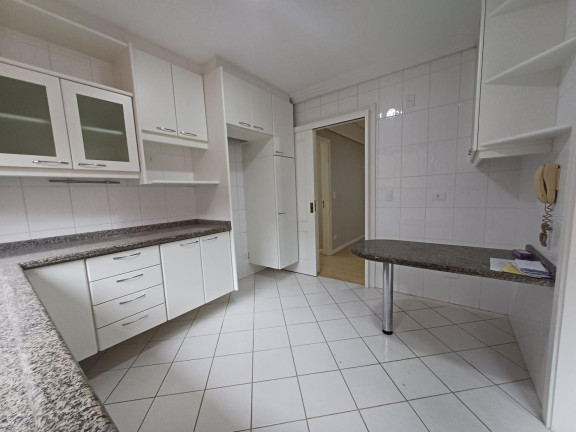 Imagem Apartamento com 3 Quartos para Alugar, 133 m² em Batel - Curitiba Imagem Apartamento com 3 Quartos para Alugar, 133 m² em Batel - Curitiba