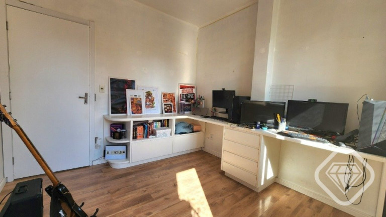 Imagem Apartamento com 2 Quartos à Venda ou Locação, em Centro Histórico - Porto Alegre Imagem Apartamento com 2 Quartos à Venda ou Locação, em Centro Histórico - Porto Alegre
