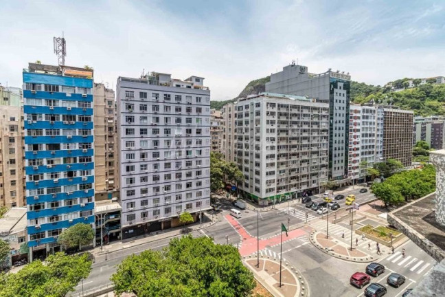 Imagem Apartamento com 3 Quartos à Venda, 133 m² em Copacabana - Rio De Janeiro