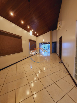 Imagem Casa com 3 Quartos à Venda, 223 m² em Santa Cruz - Mogi Mirim Imagem Casa com 3 Quartos à Venda, 223 m² em Santa Cruz - Mogi Mirim