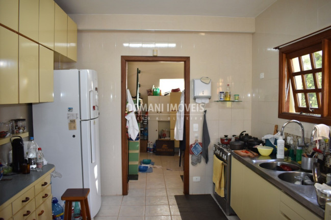 Imagem Casa com 4 Quartos à Venda, 442 m² em Região Do Alto Da Vila Inglesa - Campos Do Jordão Imagem Casa com 4 Quartos à Venda, 442 m² em Região Do Alto Da Vila Inglesa - Campos Do Jordão