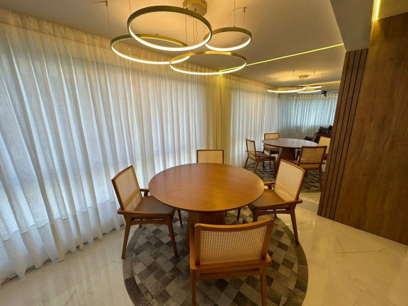 Imagem Cobertura com 4 Quartos à Venda, 178 m² em Centro - Balneário Camboriú Imagem Cobertura com 4 Quartos à Venda, 178 m² em Centro - Balneário Camboriú