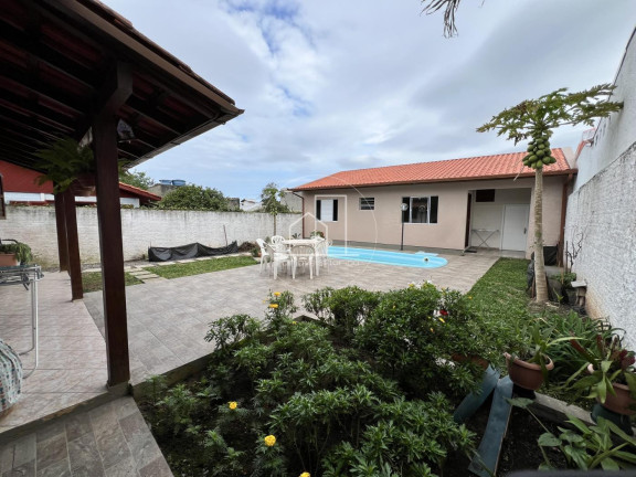 Imagem Casa com 3 Quartos à Venda, 440 m² em São João Do Rio Vermelho - Florianópolis