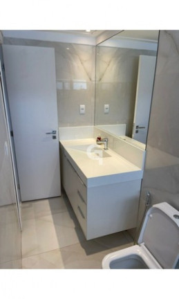Imagem Casa com 4 Quartos à Venda, 624 m² em Busca Vida (abrantes) - Camaçari Imagem Casa com 4 Quartos à Venda, 624 m² em Busca Vida (abrantes) - Camaçari