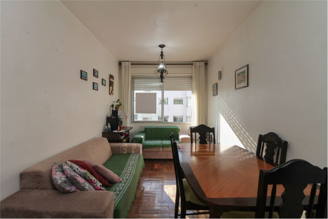 Imagem Imóvel com 2 Quartos à Venda, em Tristeza - Porto Alegre Imagem Imóvel com 2 Quartos à Venda, em Tristeza - Porto Alegre