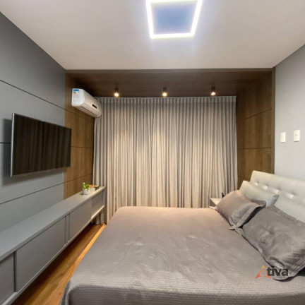 Imagem Casa com 2 Quartos à Venda, 133 m² Imagem Casa com 2 Quartos à Venda, 133 m²