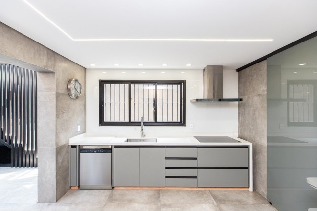 Imagem Casa com 4 Quartos à Venda, 186 m² em Vila Madalena - São Paulo Imagem Casa com 4 Quartos à Venda, 186 m² em Vila Madalena - São Paulo
