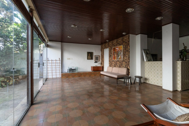 Imagem Casa com 5 Quartos à Venda, 209 m² em Moema - São Paulo Imagem Casa com 5 Quartos à Venda, 209 m² em Moema - São Paulo
