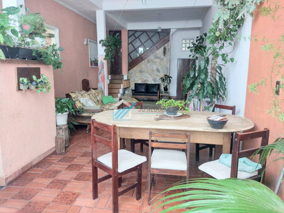 Imagem Casa com 4 Quartos à Venda, 303 m² em Parque Monte Alegre - Taboão Da Serra