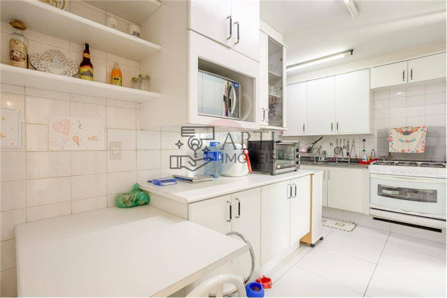 Imagem Apartamento com 3 Quartos à Venda, 100 m² em Moema - São Paulo Imagem Apartamento com 3 Quartos à Venda, 100 m² em Moema - São Paulo