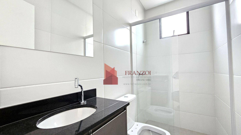 Imagem Apartamento com 2 Quartos para Alugar, 67 m² em Vila Operária - Itajaí Imagem Apartamento com 2 Quartos para Alugar, 67 m² em Vila Operária - Itajaí
