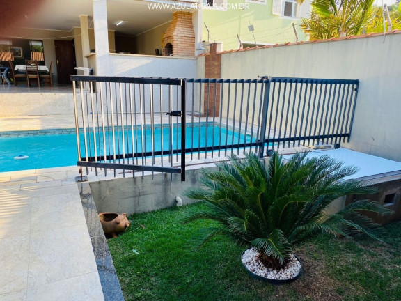 Imagem Casa com 3 Quartos à Venda, 212 m² em Vila Santista - Atibaia Imagem Casa com 3 Quartos à Venda, 212 m² em Vila Santista - Atibaia