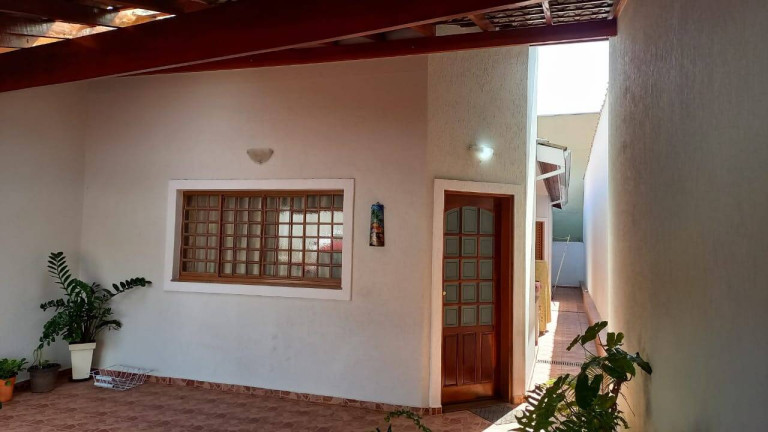 Imagem Casa com 2 Quartos à Venda, em Alvinópolis - Atibaia Imagem Casa com 2 Quartos à Venda, em Alvinópolis - Atibaia