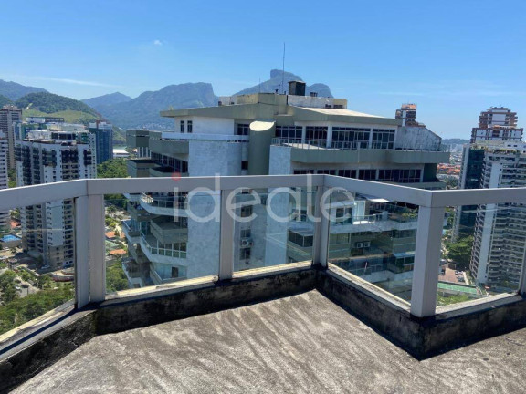 Imagem Cobertura à Venda,  em Barra Da Tijuca - Rio De Janeiro