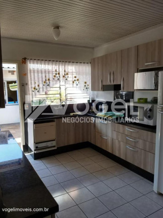 Imagem Casa com 3 Quartos à Venda, 550 m² em Vila Elza - Sao Leopoldo Imagem Casa com 3 Quartos à Venda, 550 m² em Vila Elza - Sao Leopoldo