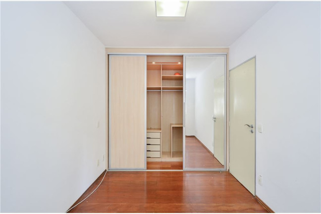 Imagem Imóvel com 3 Quartos à Venda,  em Moema - São Paulo