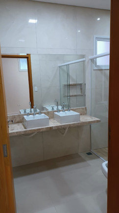 Imagem Casa de Condomínio com 3 Quartos à Venda, 184 m² em Piracangaguá - Taubaté Imagem Casa de Condomínio com 3 Quartos à Venda, 184 m² em Piracangaguá - Taubaté