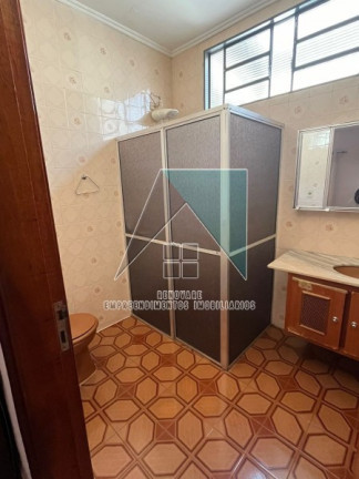 Imagem Casa com 3 Quartos à Venda, 182 m² em Monte Alegre - Ribeirão Preto Imagem Casa com 3 Quartos à Venda, 182 m² em Monte Alegre - Ribeirão Preto