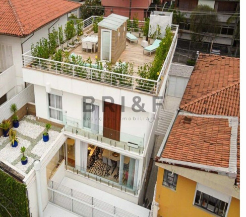Imagem Casa com 3 Quartos à Venda, 550 m² em Pacaembu - São Paulo Imagem Casa com 3 Quartos à Venda, 550 m² em Pacaembu - São Paulo