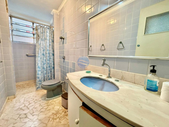 Imagem Apartamento com 4 Quartos à Venda, 228 m² em Gonzaga - Santos