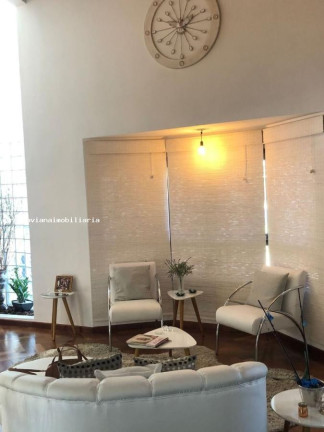 Imagem Casa à Venda, em São Paulo 2 - Cotia Imagem Casa à Venda, em São Paulo 2 - Cotia