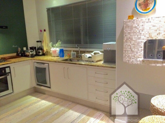 Imagem Casa com 3 Quartos à Venda, 220 m² em Jurerê - Florianópolis Imagem Casa com 3 Quartos à Venda, 220 m² em Jurerê - Florianópolis
