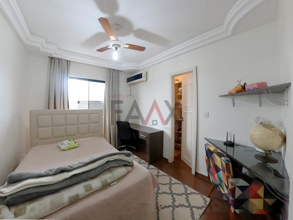 Imagem Casa com 2 Quartos à Venda, 362 m² em Alto Da Xv - Guarapuava Imagem Casa com 2 Quartos à Venda, 362 m² em Alto Da Xv - Guarapuava