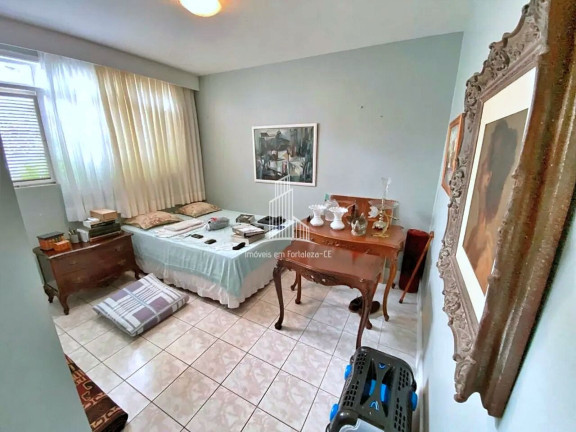 Imagem Casa com 4 Quartos à Venda, 155 m² em Engenheiro Luciano Cavalcante - Fortaleza Imagem Casa com 4 Quartos à Venda, 155 m² em Engenheiro Luciano Cavalcante - Fortaleza