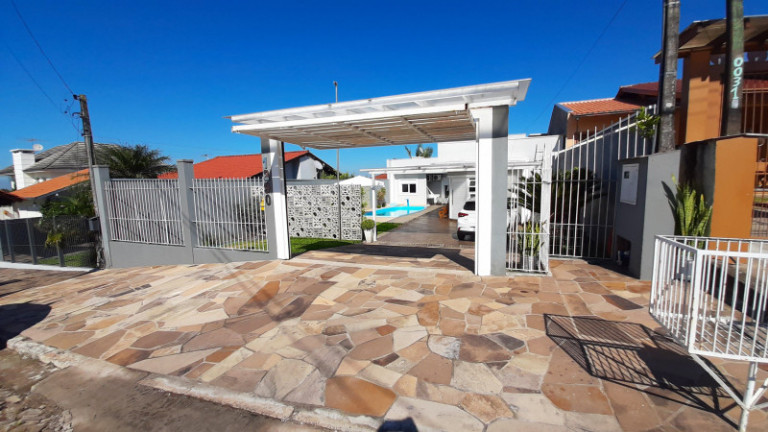 Imagem Casa com 3 Quartos à Venda, 174 m²