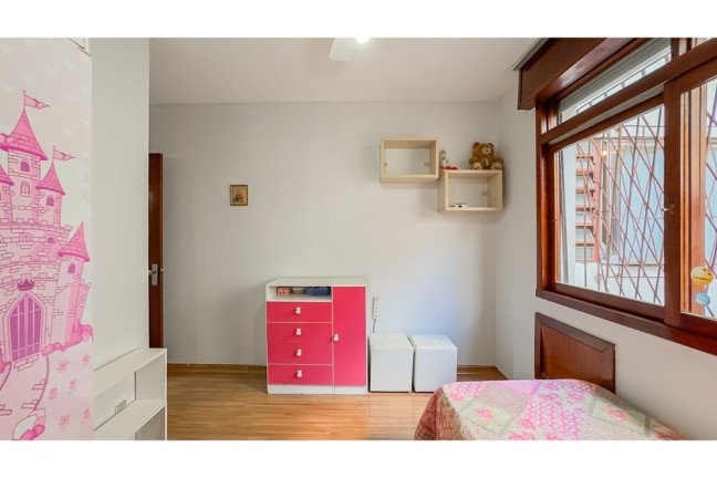 Imagem Imóvel com 2 Quartos à Venda, 86 m² em Petrópolis - Porto Alegre Imagem Imóvel com 2 Quartos à Venda, 86 m² em Petrópolis - Porto Alegre