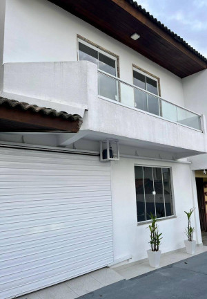 Imagem Casa de Condomínio com 3 Quartos à Venda, 129 m² em Cristo Rei - Curitiba Imagem Casa de Condomínio com 3 Quartos à Venda, 129 m² em Cristo Rei - Curitiba