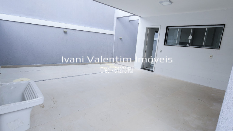 Imagem Casa com 4 Quartos à Venda, 240 m² em Recreio Dos Bandeirantes - Rio De Janeiro