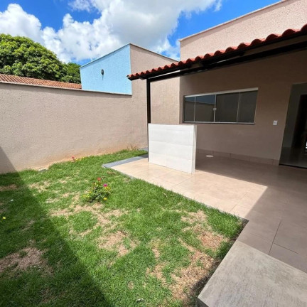 Imagem Imóvel com
3 Quartos à Venda, 102 m² em
Itaipu -
Aparecida De Goiania Imagem Imóvel com
3 Quartos à Venda, 102 m² em
Itaipu -
Aparecida De Goiania