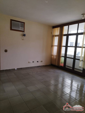 Imagem Casa com 9 Quartos para Alugar, 600 m² em Centro - Jacareí Imagem Casa com 9 Quartos para Alugar, 600 m² em Centro - Jacareí