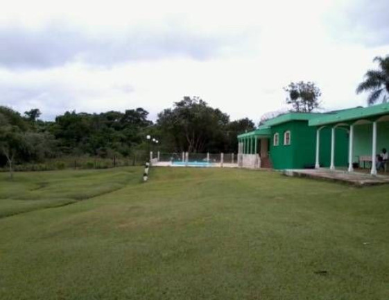Imagem Imóvel com 4 Quartos à Venda, 180 m² em Cruz Do Cedro - Quadra Imagem Imóvel com 4 Quartos à Venda, 180 m² em Cruz Do Cedro - Quadra