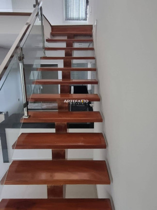 Imagem Casa com 2 Quartos à Venda, 251 m² Imagem Casa com 2 Quartos à Venda, 251 m²
