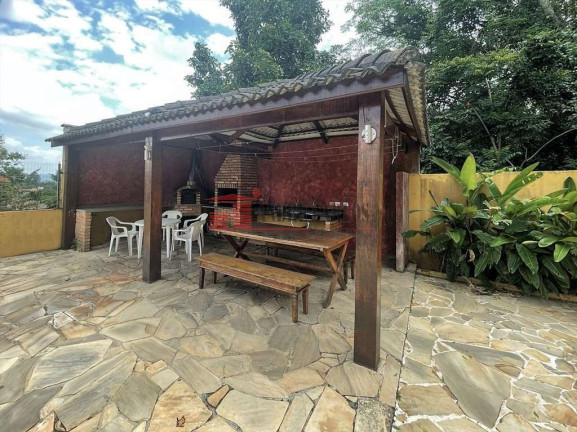 Imagem Casa com 4 Quartos à Venda, 444 m² em Pousada Dos Bandeirantes - Carapicuíba Imagem Casa com 4 Quartos à Venda, 444 m² em Pousada Dos Bandeirantes - Carapicuíba